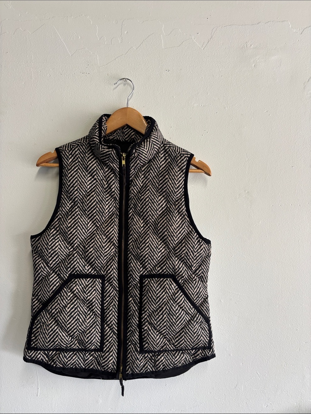 J. Crew Black & Cream Herringbone Zip-Up Vest